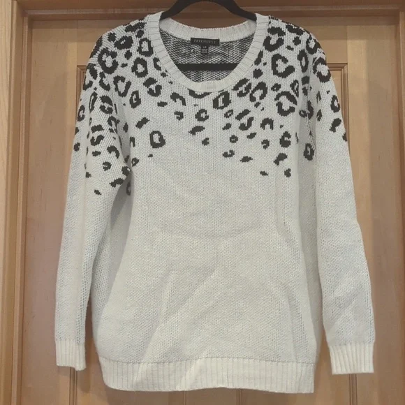 Parkhurst leopard print sweater - Picture 2 of 5